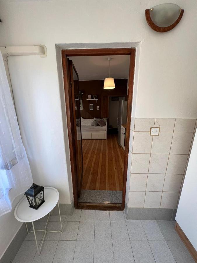 Sml Apartments 1 Izola Esterno foto